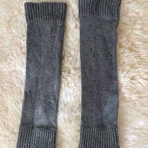 Gray Knit Arm Warmers